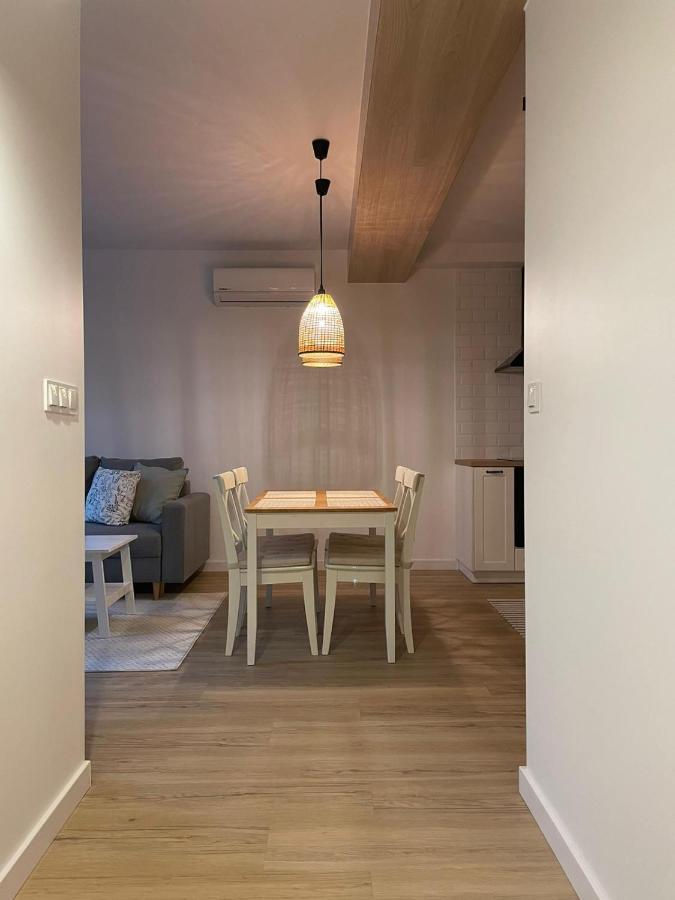 Apartamenty Guzik 22 Krosno Exterior foto